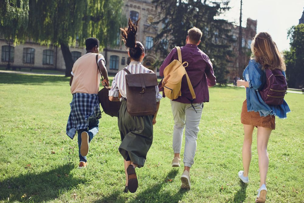 10-universidades-de-EE.-UU.-que-ofrecen-becas-a-estudiantes-internacionales